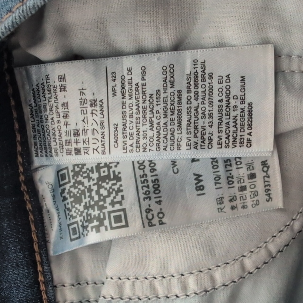 Size 18W 711 Levi Strauss & Co Skinny  Jeans  NWT ! - Picture 10 of 14